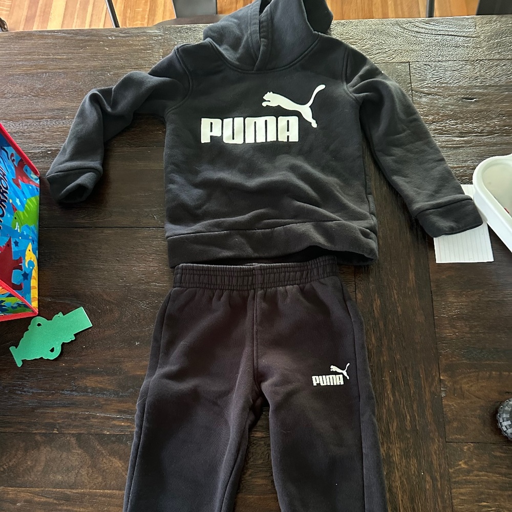 4T Boys black puma cotton hooded sweat suit